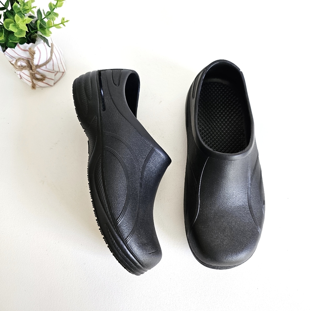 ActionFlex Black Slip-On Men- Small Women-Mediun Slip Resistant Croc-Like Shoe